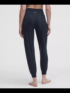 lululemon athletica High-Rise Navy Jogger Pants